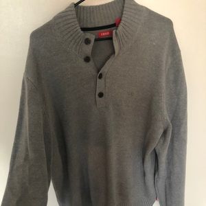 Izod sweater